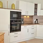 543, Seepark